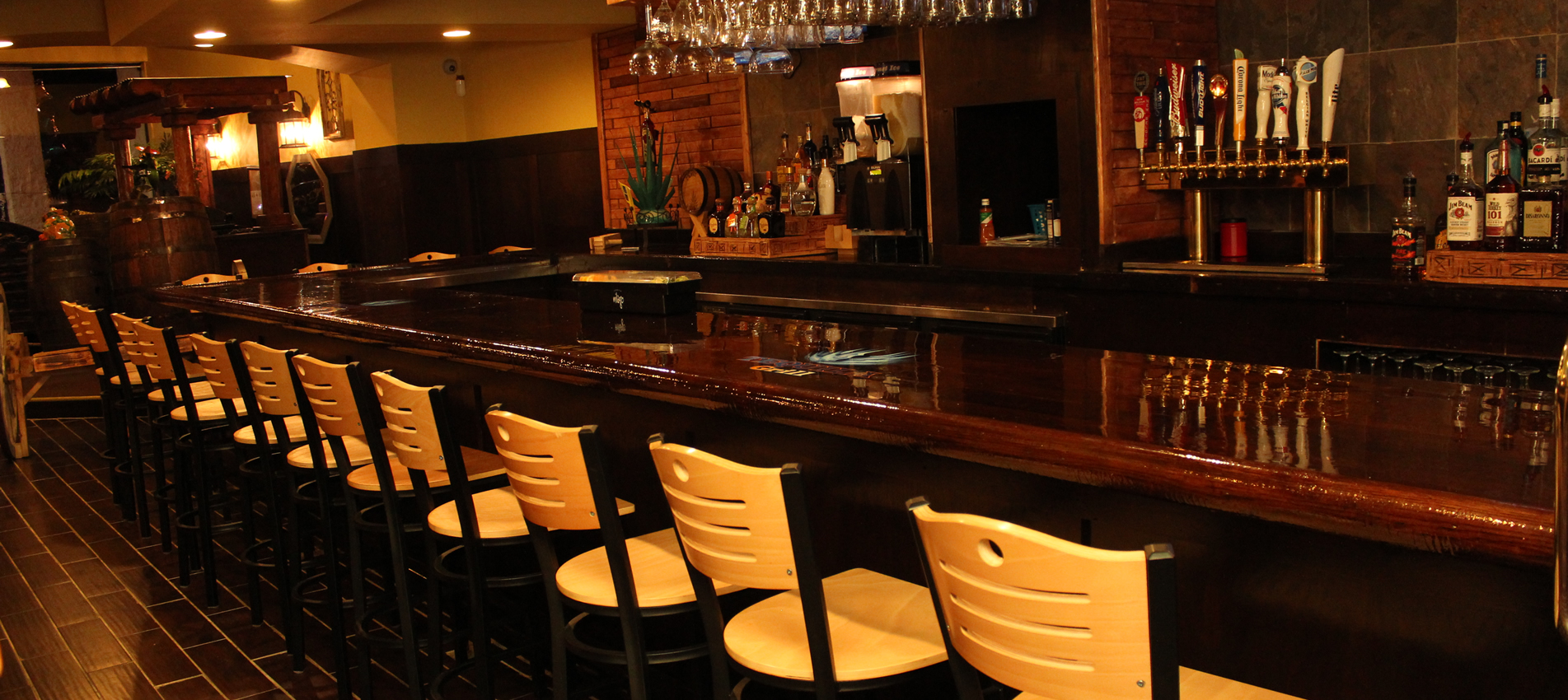 Authentic Mexican Cuisine Restaurant Lunch Dinner Tequila Grill